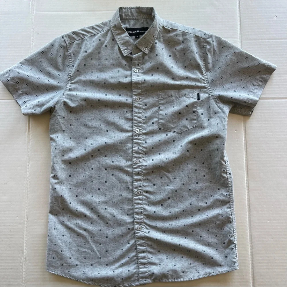 MOLOKAI Surf Co. Mens  Button Down Casual Shirt Medium size. - Picture 5 of 7